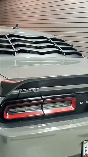 Dodge Challenger rear shade install！！