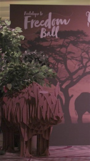 Footsteps to Freedom 2026 ✨🐾 Born Free’s annual fundraising ball took place at the Royal Lancaster London on Thursday 19th March, marking the 60th anniversary of the iconic Born Free film. Sponsored by Crew à la Mode, the event welcomed 300 guests, including special guests Dame Penelope Wilton, Megan McCubbin, Kerry Ellis, Rula Lenska and Dan Richardson. The evening was beautifully hosted by Born Free Patron and devoted animal advocate, Kirsty Gallacher, while Bargain Hunt expert James Lewis ex