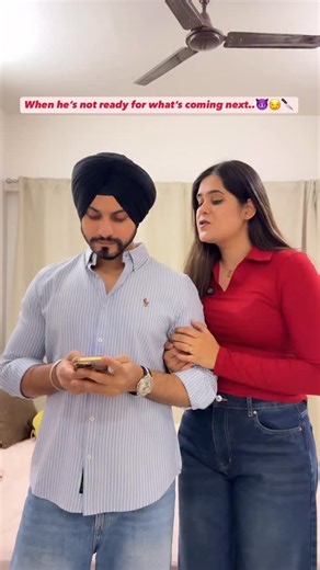 Gulsheen Anand on Instagram: "Itni der se sorry bolrhi thi !!😤🔪 . . . [Boyfriend, Girlfriend, Couple Reels, Funny, Comedy, Relationship Goals, Trial Reels] #foryou #explore #trial #couplegoals #relatable"