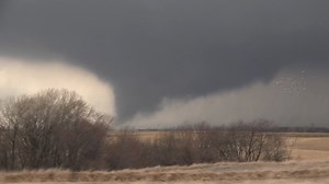 65K views · 1.3K reactions | At least six people were killed in a tornado in Madison County, Iowa, which is southwest of Des Moines. An initial estimate shows it was an EF3 tornado, with wind speeds of at least 136 miles per hour. CNN meterologist Derek Van Dam reports. https://cnn.it/3pIF6Ip | CNN | Facebook
