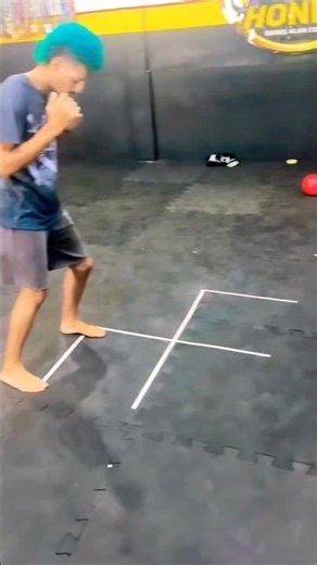 FAÇA ESSE TREINO DE FOOTWORK DE BOXE!