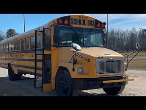 Bus 33 - Shuttle Run (2007 Thomas FS-65)