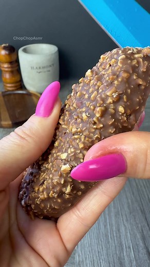 Satisfying ASMR Kinder King Peeling Sounds