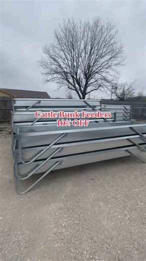 🔥Our ALL-GALVANIZED Cattle Bunk Feeder is 10% OFF! 🎄The perfect Christmas gift for anyone wanting gear that lasts season after season. Shop Now: https://redriverarenas.com/feeders-bunk.html #redriverarenas #teamroping #westernlifestyle #ranchlife #texasranches