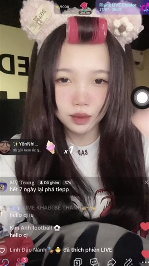 Live Streaming Tips from a Stylish Content Creator