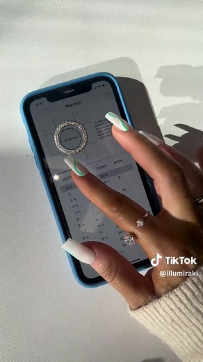 How to Easily Find Your Ring Size at Home