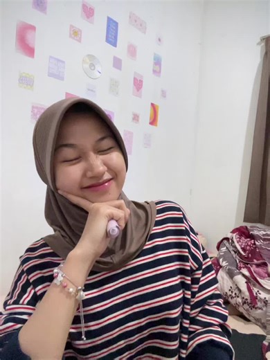 Creative Projects with Colorful Sticky Notes