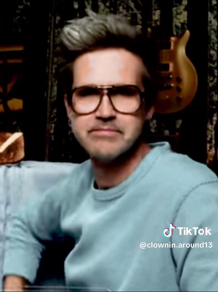 retch and stink #rhettandlink #linkneal #goodmythicalmorning | Rhett And Link