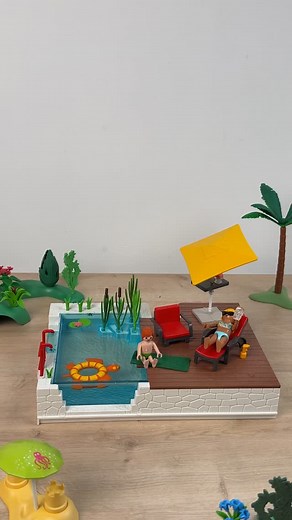 PLAYMOBIL on Instagram: "Unbox City Life with a splash! #ASMR #PLAYMOBIL #pool #summer #holiday"
