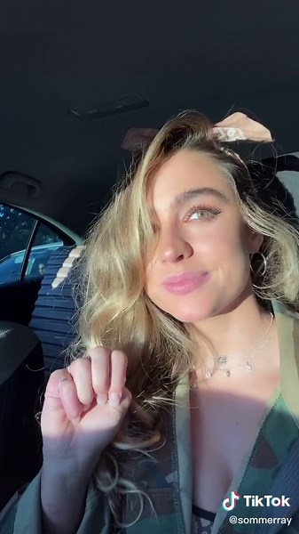 Sommer Ray (@sommerray)’s videos with original sound - Audrey 💕