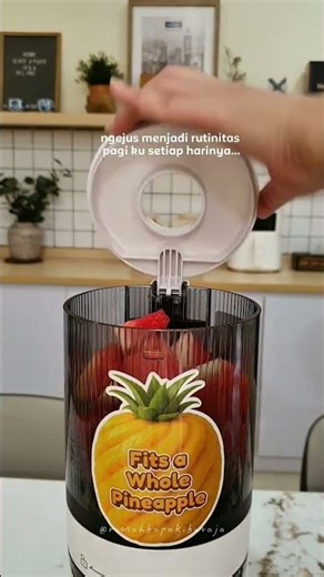 Dulu jerawatan parah, jadi nyobain minum jus rutin pakai mecoo slow juicer pro @rumahbapakiburaja