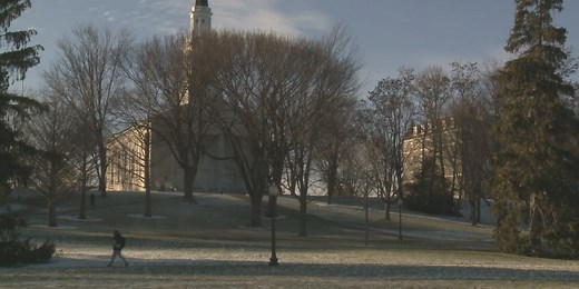 Feds revoke 4 student visas at Middlebury College