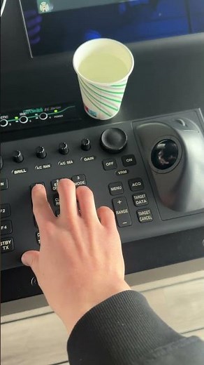 How to - Check running hours Furuno Radar