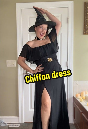 Beautiful chiffon gown. 20 colors available sizes 2-26🫶🏼 I’m 5’6 in a size 12 ✨#eveninggown #bridesmaiddresses #halloweencostume #formalgown #maxidress