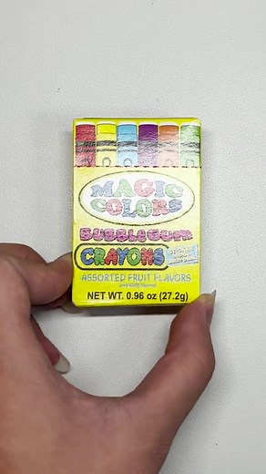 Trying Crayon Bubble Gum?! Cute Edible Crayons Review