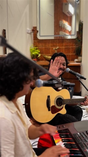 Ishrat Kalavant | This one always pulls something out of me every time I sing it… man ki lagan straight from the soul. ❤️ . . . . . . . . . Video credit :... | Instagram