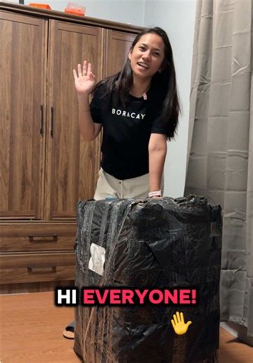 Lo and behold, she never came back kay gikapoy mag assemble. Hahaha but this chair fixed my backpain fr! Worth the buy! #wfh #worthbuyingproducts #officechair #ergonomicchair