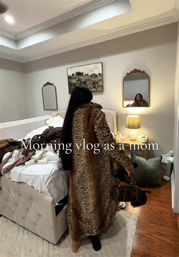 My morning routine as a single mom of 1! It was 30 degrees this morning 😭 happy Monday!