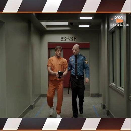 Stallone plans an escape from a brutal prison | Monkey Real Life