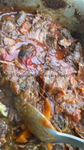 Bœuf braisé est ce une saison propice mais c’est si bon #cuisinefacilepascher #food