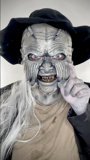 #JeepersCreepers Where’d you get those EYES? 😳 ⚠️SFX MAKEUP, VFX & FAKE PROPS⚠️ #HalloweenMakeup