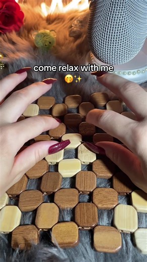 the last 30 sec sound like keyboard tapping😊😍❤️😘💕 #asmr #asmrsounds #asmrvideo #asmrtiktoks #asmrsound #asmr_tingles #asmrtriggers #asmrfy #fyp #fyppppppppppppppppppppppp #asmrfyp #sleepy #sleeptriggers #relaxing #relaxingvideos #justforyou #asmrscratching #scratching #tappingasmr #tapping #triggerboards #triggersounds #tiktok #foryoupage #fyp #foryou #viral #follow #followme #bestvideo #thisis4u #featurethis #viralvideo #trending #bestitktok #satisfying #oddlysatisfying #asmr #satisfyingvid