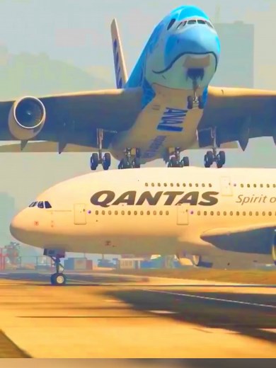 Airplane Accidently Came in the Runway During Landing Of A380 #Aviation #aviationworld🌍✈ #aviationlovers✈️❤️ #AviationDaily #airbus #AirbusA380 #fyp #AviationPhotography