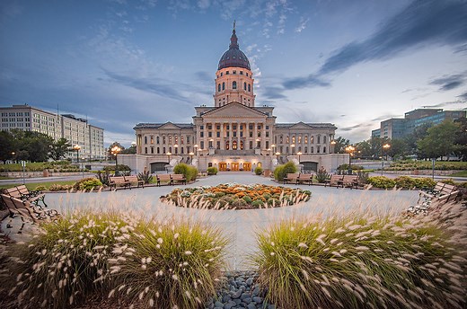 KANSAS CAPITOL: Ultimate Guide to the Statehouse of the Sunflower State