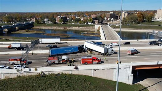 A serious crash involving two semis is impacting I-75 traffic through downtown Dayton. bit.ly/4hPVP6u | WHIO