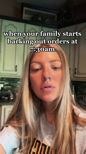 Family Morning Rush: Kitchen Chaos at 7:30 AM