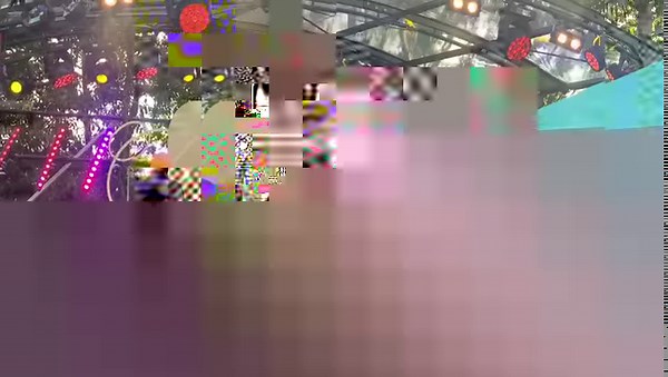 Take me downtown, it's where the people????? #logies #roguetraders @natbassingthwaighte @djjamesash @tim.henwood @cameron.mcglinchey | Rogue Traders