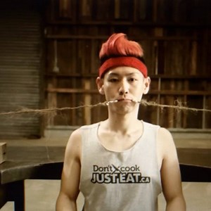 #TRAINING for #competitiveeating by JUST EAT #Antrenman フードファイトのトレーニング #コマーシャル #ジャストイート #ストレッチ #takerukobayashi #フードファイター #大食い #早食い #トレーニング | Takeru Kobayashi