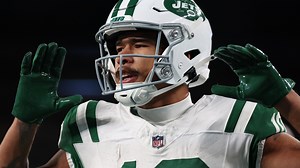 Aaron Rodgers closest ally sends message over future as Steelers rumors swirl