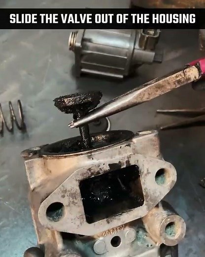 HOW TO PROPERLY CLEAN A MITSUBISHI EGR VALVE