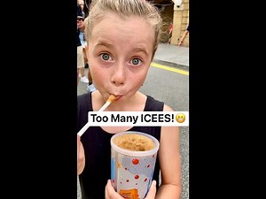 🍭 Little Mama will eat EVERY Treat in Universal!🍬 Too Many ICEES!!😬