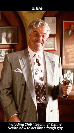 🎬🔫 Get Shorty 1995 When a Loan Shark Finds His True Calling in Hollywood