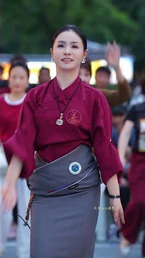 Yongji, the Tibetan dance goddess, the most beautiful smile