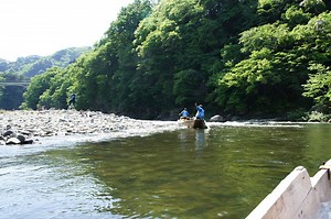 【川下り】は英語で何と？ライン下りの由来は？名所と一緒に学びます。