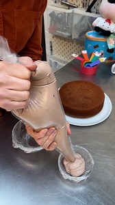 109K views · 434 reactions | Teddy Bear Birthday Cake! A bear-y sweet way to celebrate 笠 | Chefclub Network | Facebook