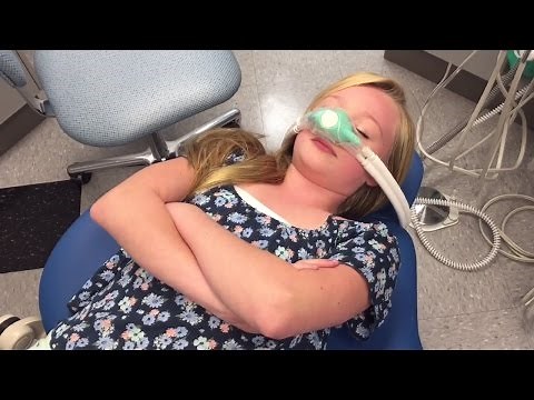 Princess Ella skips school and goes to the dentist,justice,pet smart,b-dubs and orange leaf vlog 4