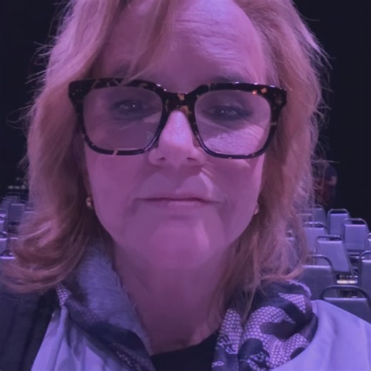 Lea Thompson on Reels