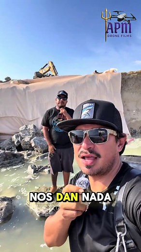 Playa Cocinas amenazada por muro ilegal