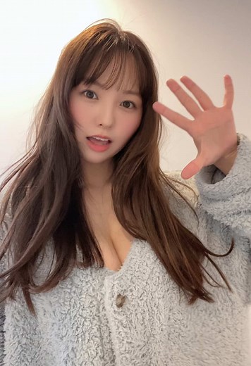 本郷柚巴と仲間たちの撮影特集