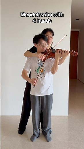 MENDELSSOHN Violin Concerto for violin and 4 HANDS (🤚 x4)