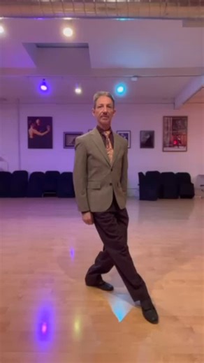 Marcelo Solís Argentine Tango on Instagram: "Two essential positions in Tango: forward step and backward step. Let the free leg swing naturally like a pendulum and discover the quiet precision that prepares every weight change. 🕺💃🏻 #Tango #DanceTechnique #TangoSteps ArgentineTango Movement Balance BodyAwareness"