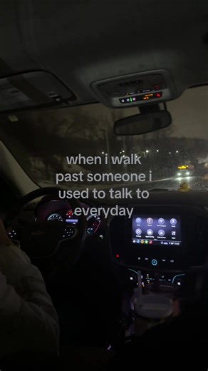 Navigating Past Relationships in Daily Life