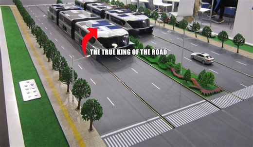 Remembering TEB, the Gigantic Straddling Bus that Proved to Be a Gigantic Scam