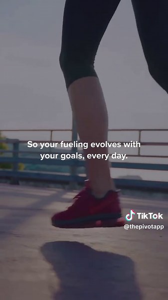 Your strain, recovery and sleep constantly change. Your needs aren't static Pivot adapts your nutrition based on your real time data The app is FREE to use. Download it today. #WHOOP #whoopnutrition #whoopmealplanning #whoopmacrotracking #whoopfooddiary