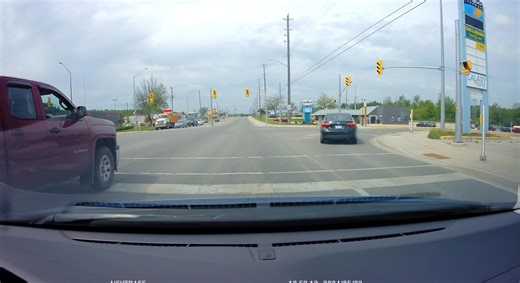 A nervous student failed the test after making a major mistake while changing lanes.#canada #foruyou #ontario #drivelicense #testfail