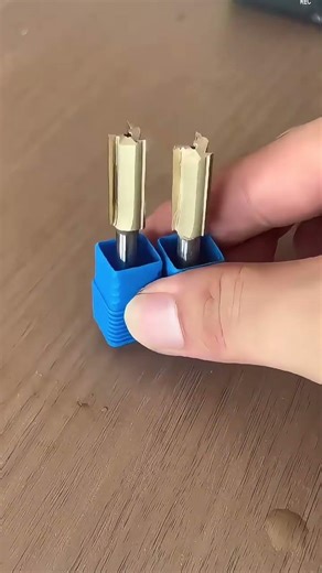 11mm three flute straight bit for light grooves & slots ⚙️#woodworking #routerbit #customfurniture